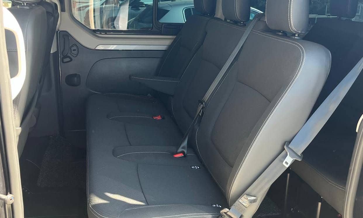 Renault TRAFIC III — photo 7