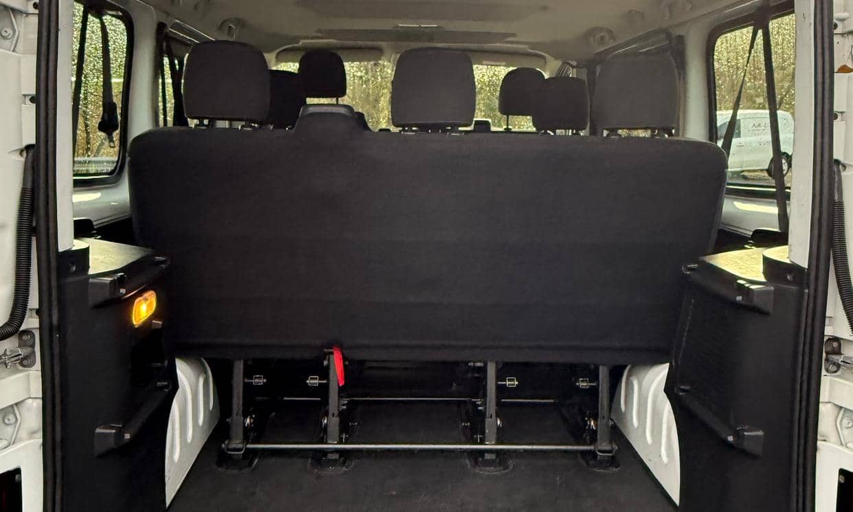 Renault TRAFIC III — photo 4