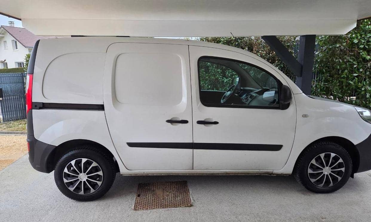Renault KANGOO EXPRESS II — photo 10