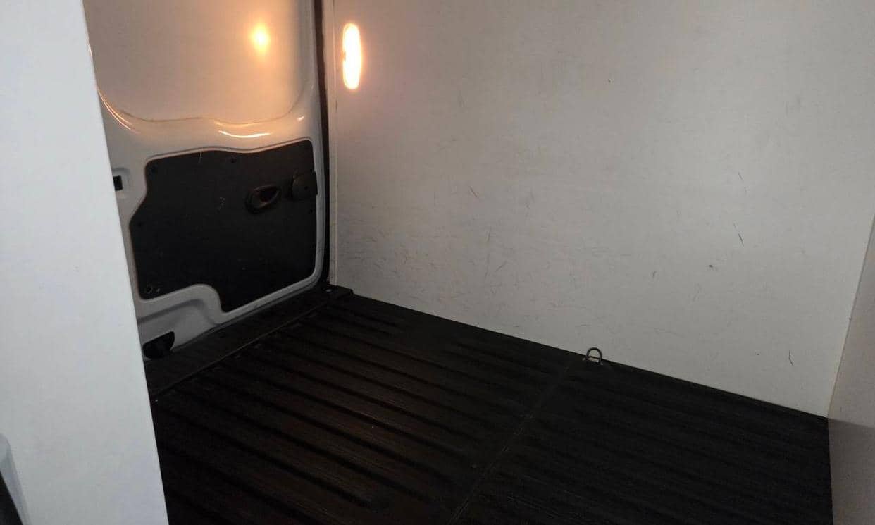 Renault KANGOO EXPRESS II — photo 9
