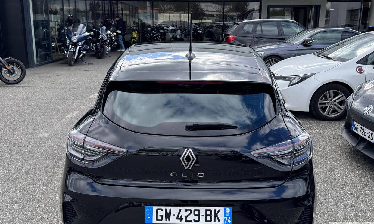 Renault CLIO V — photo 2