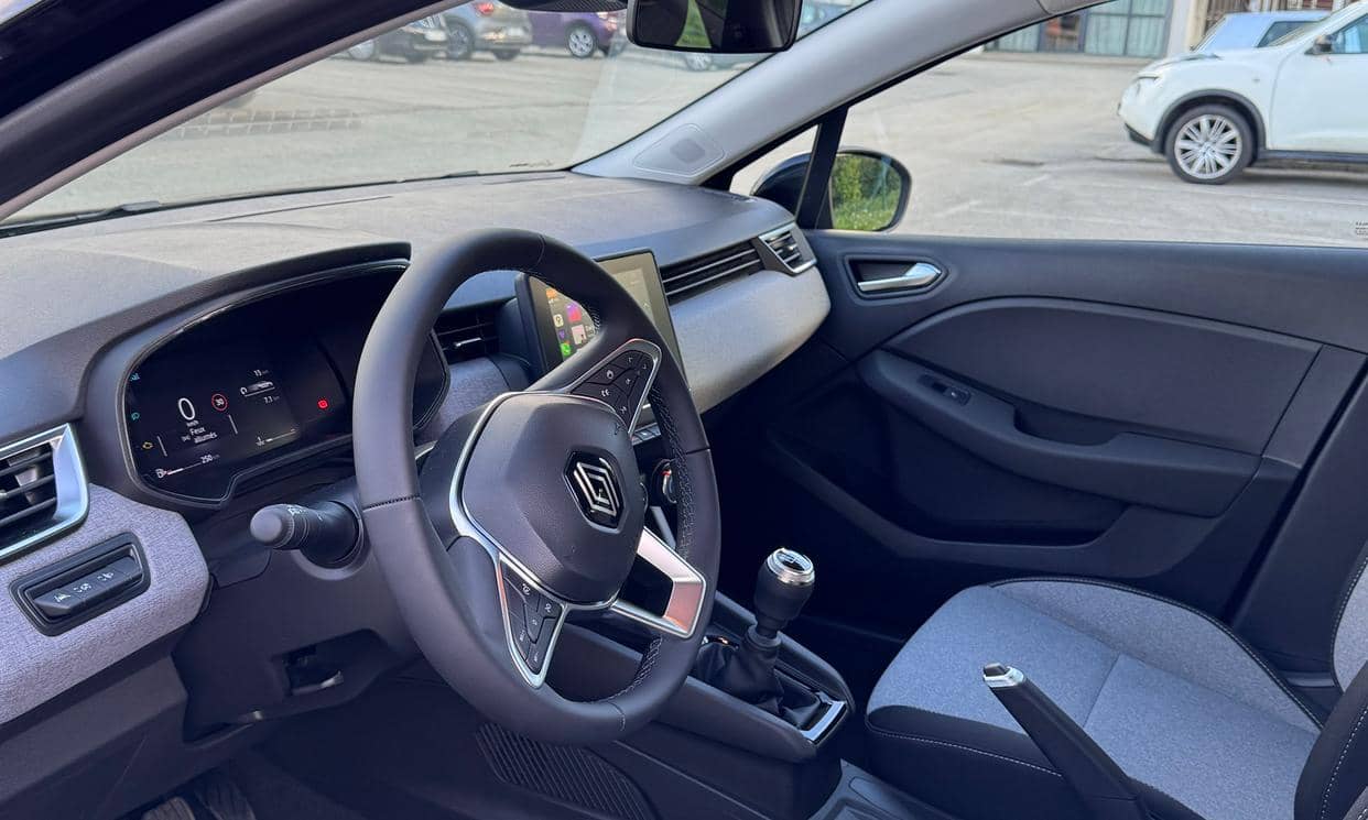 Renault CLIO V — photo 5