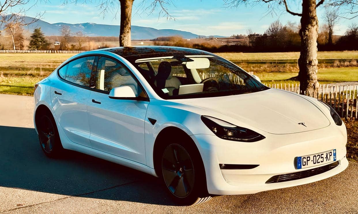 Tesla MODEL 3 — photo 6