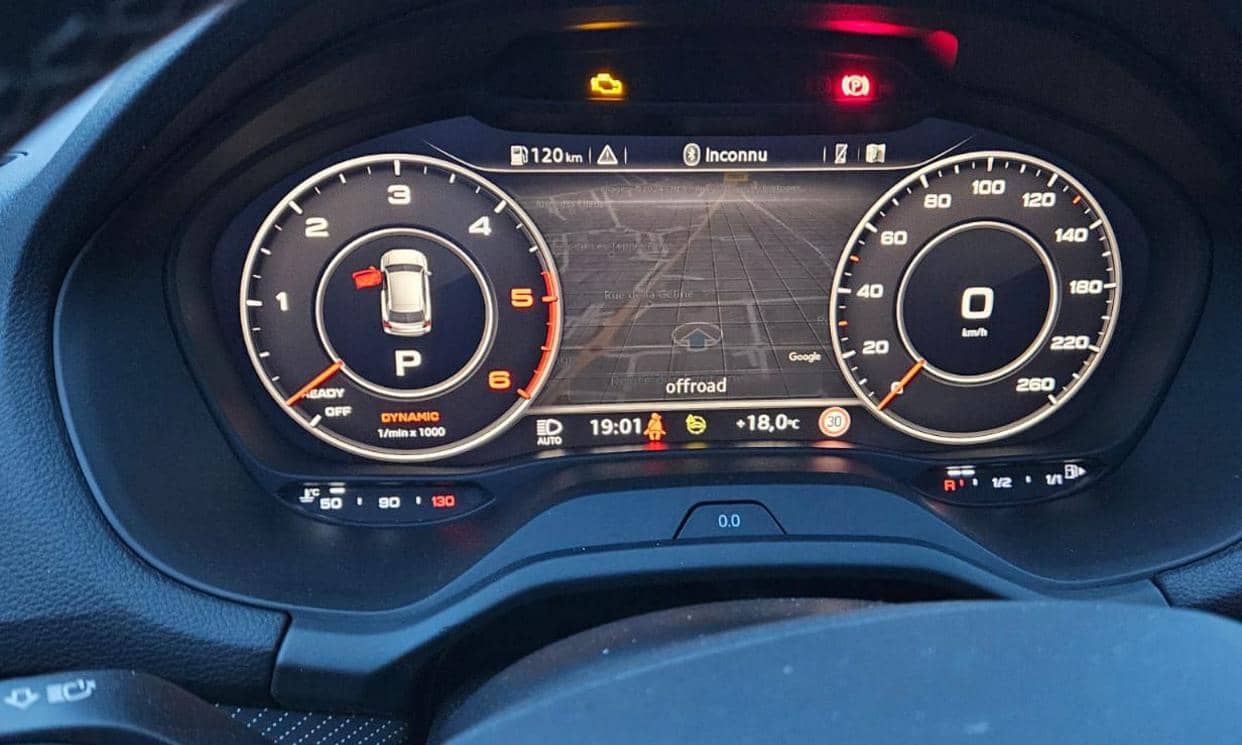 Audi Q2 — photo 12