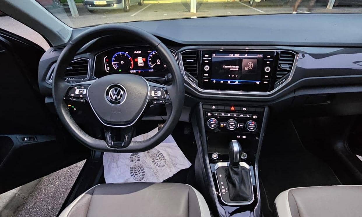 Volkswagen T-ROC — photo 8