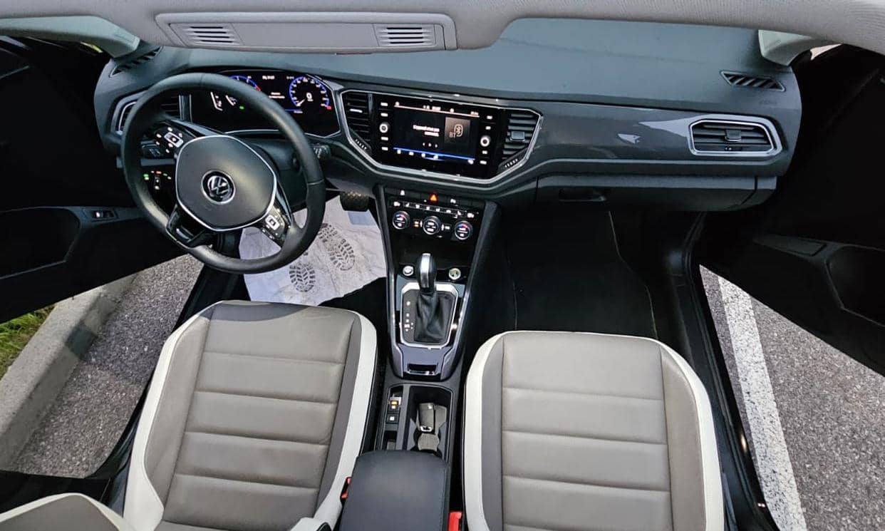 Volkswagen T-ROC — photo 10