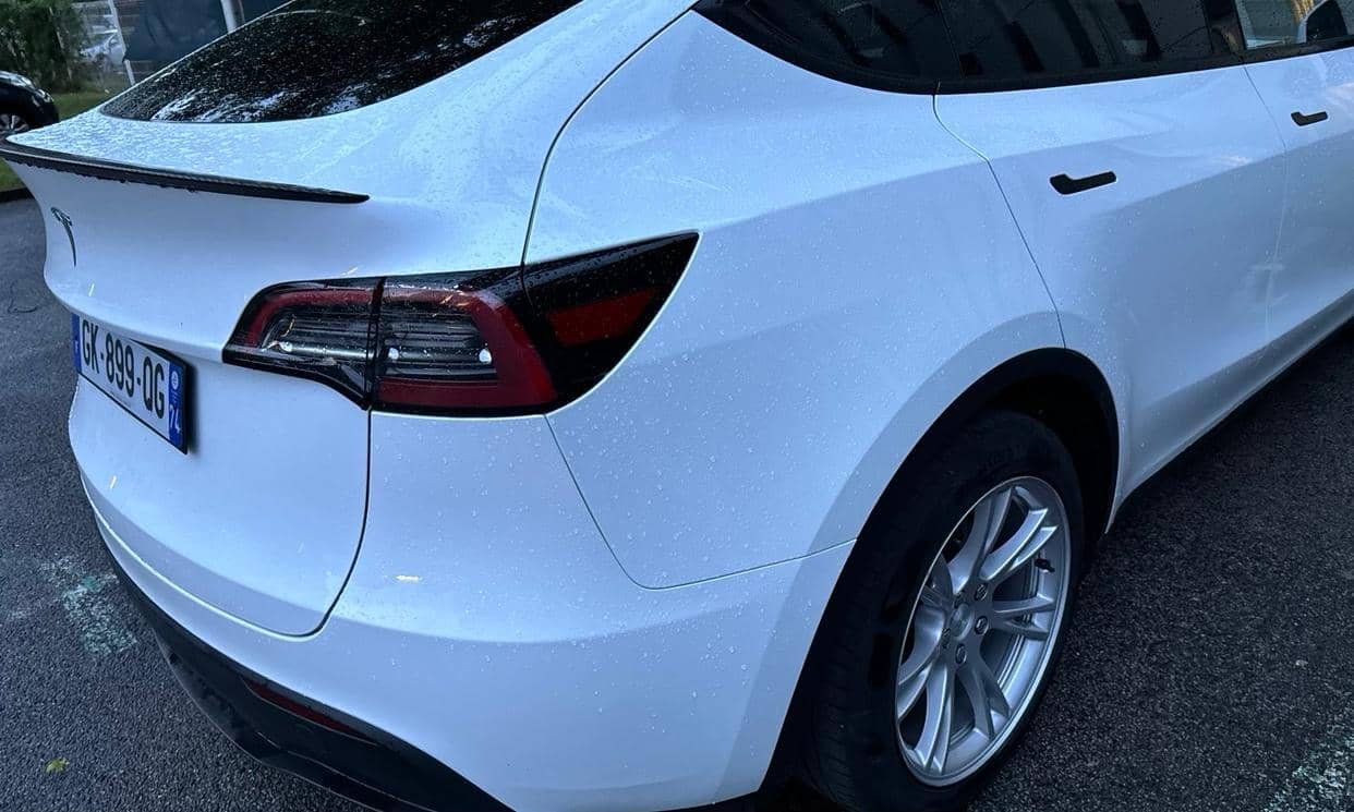 Tesla MODEL Y — photo 8