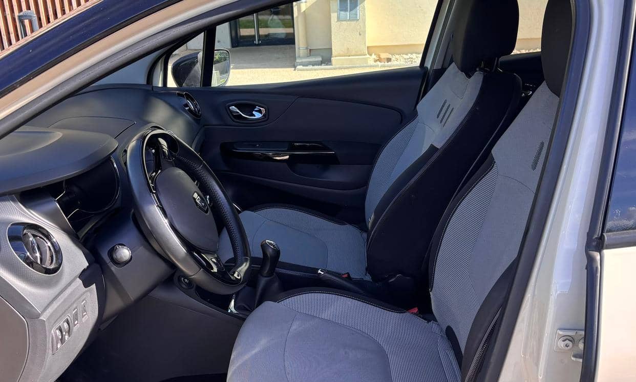 Renault CAPTUR — photo 11