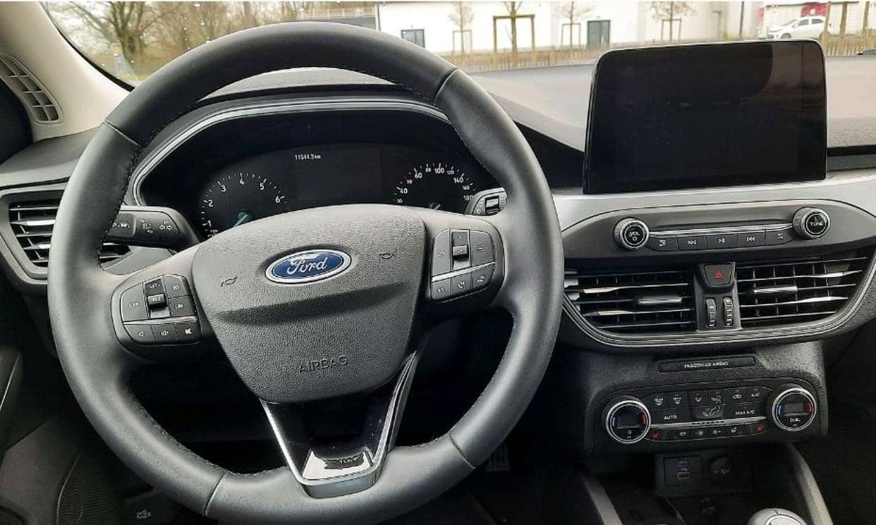 Ford FOCUS — photo 7