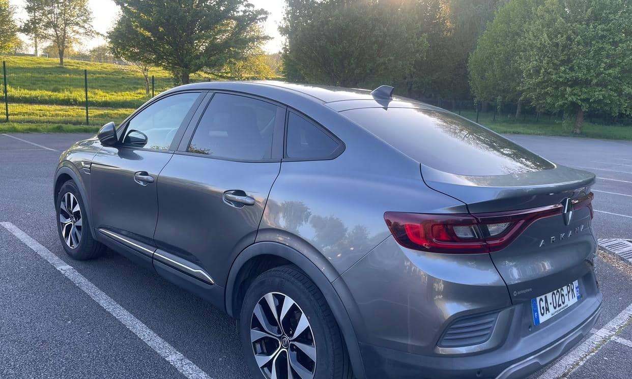 Renault ARKANA — photo 3