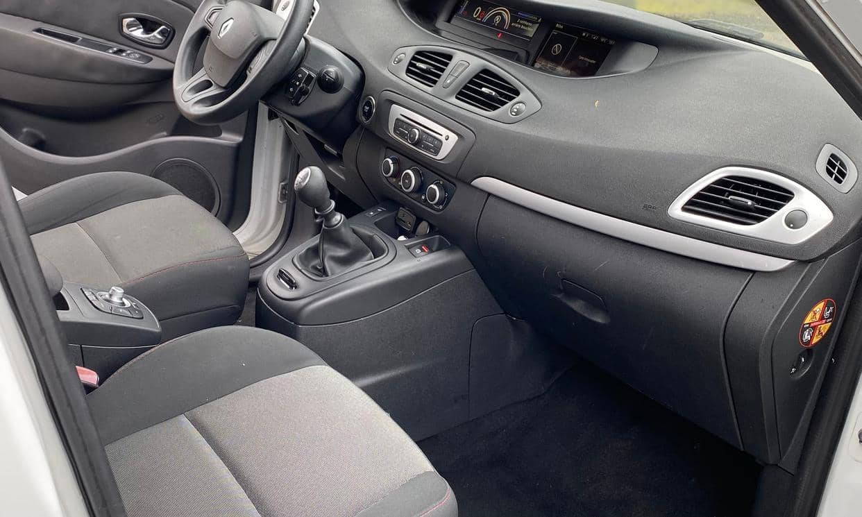 Renault GRAND SCENIC III — photo 12