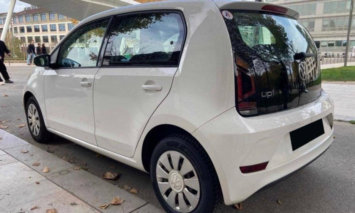 Volkswagen UP — photo 2