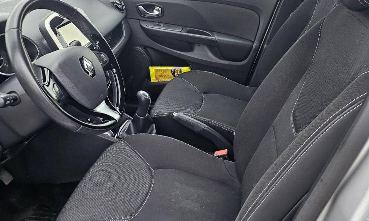 Renault CLIO IV — photo 8