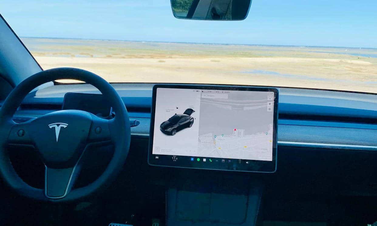 Tesla MODEL Y — photo 15