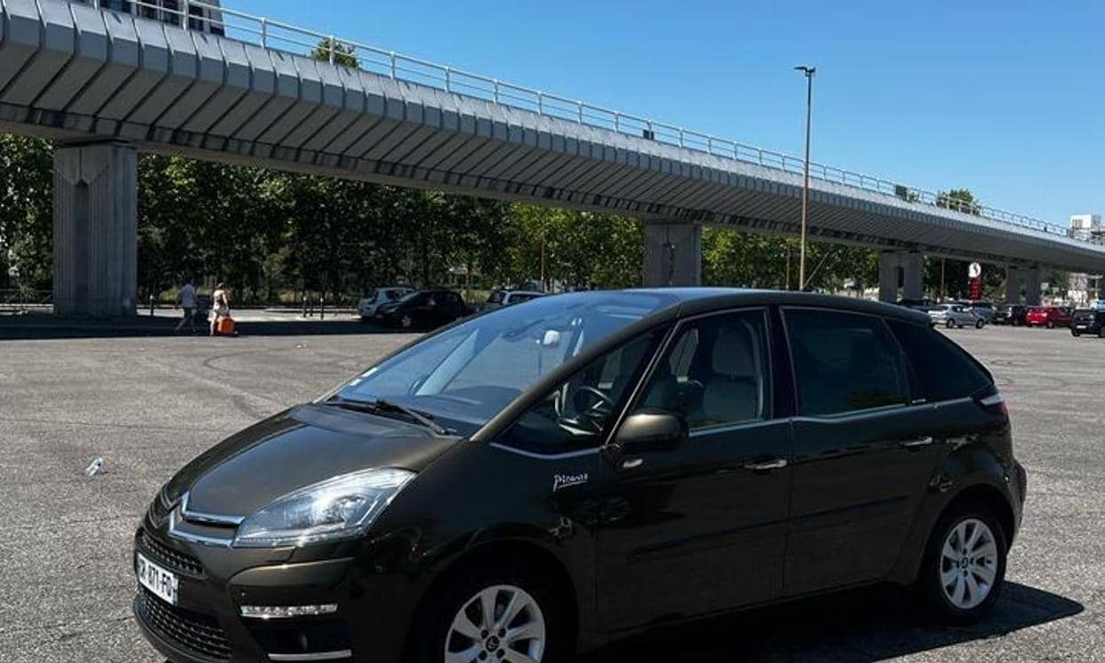 Citroen C4 PICASSO — photo 18