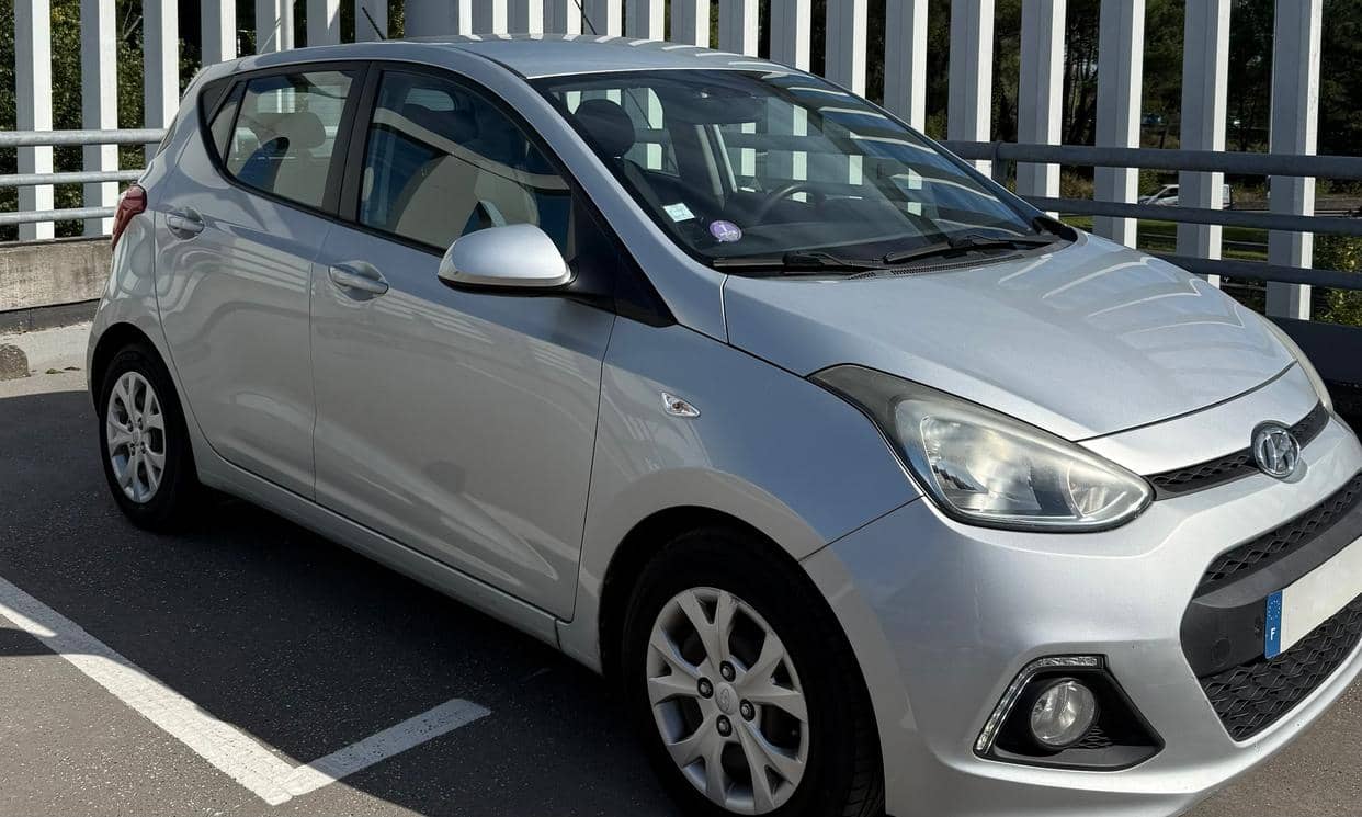 Hyundai i10 — photo 2