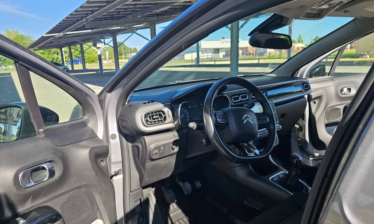 Citroen C3 — photo 9