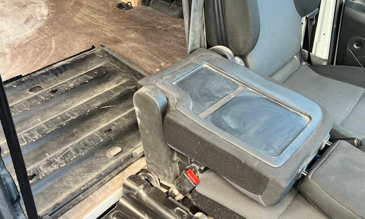 Citroen BERLINGO FOURGON — photo 13