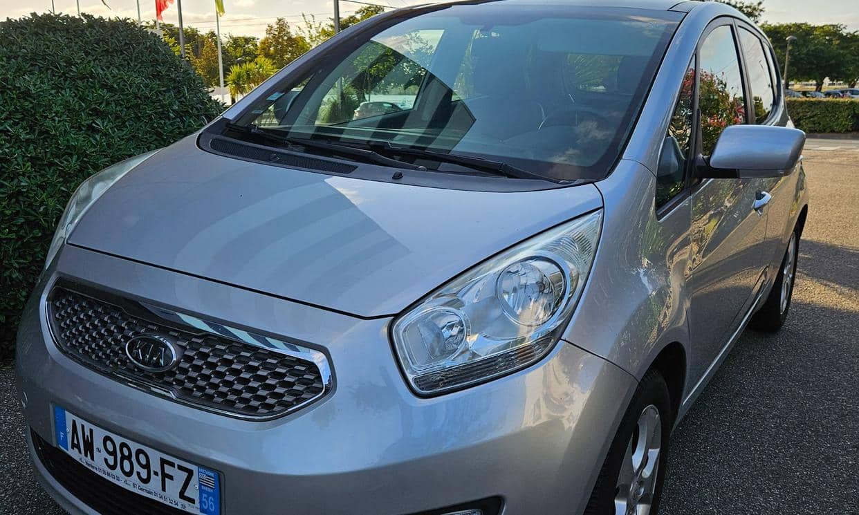 Kia VENGA — photo 8