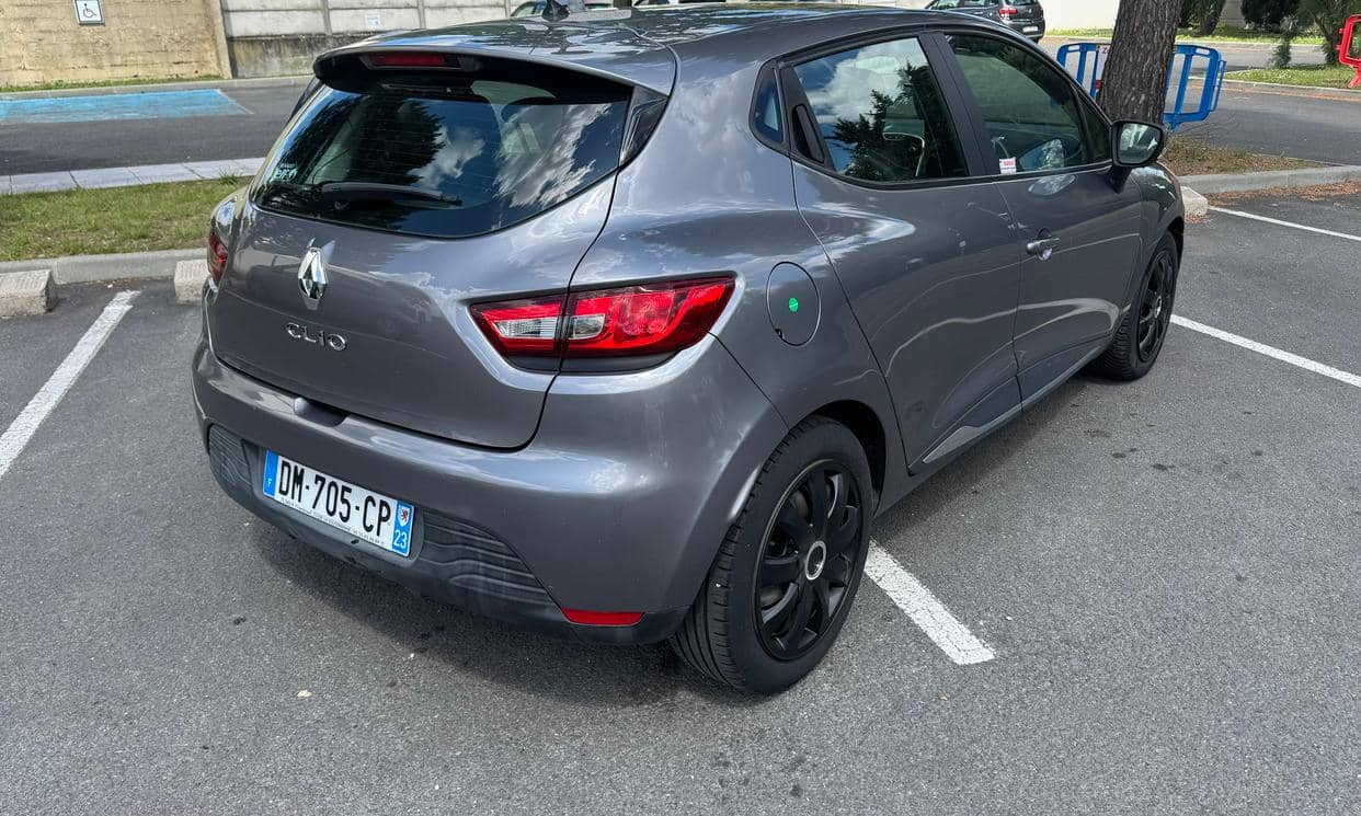 Renault CLIO IV — photo 4