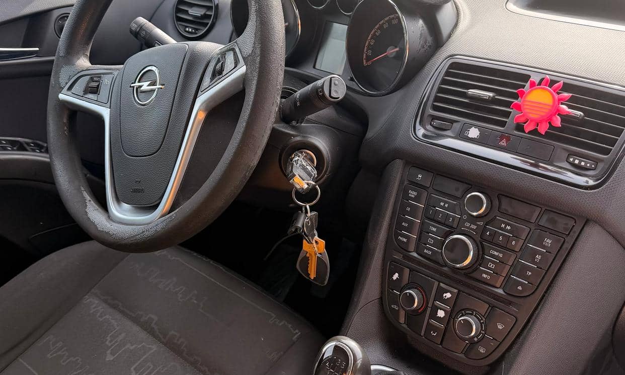 Opel MERIVA — photo 2
