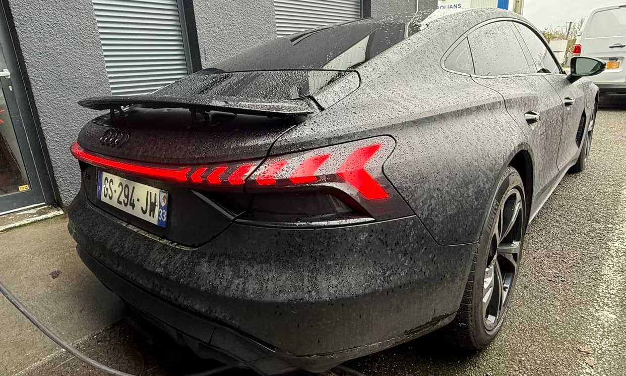 Audi RS E-TRON GT — photo 19