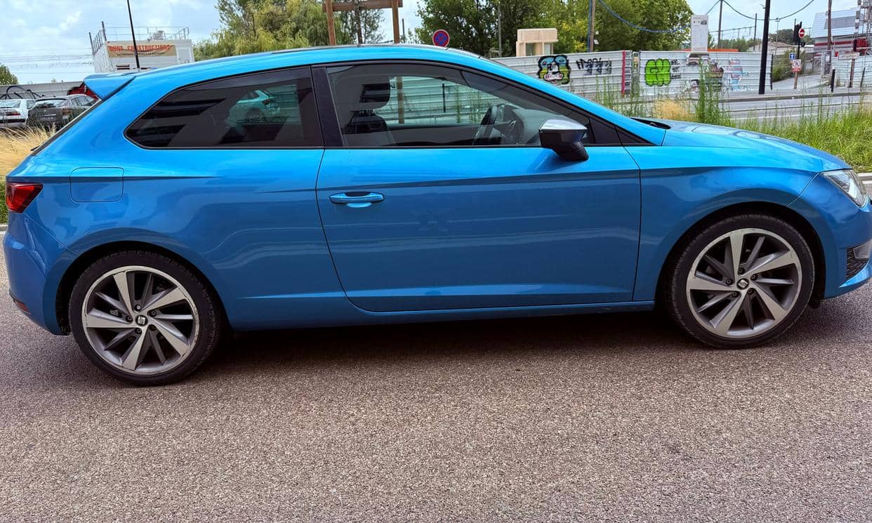 Seat LEON — photo 3