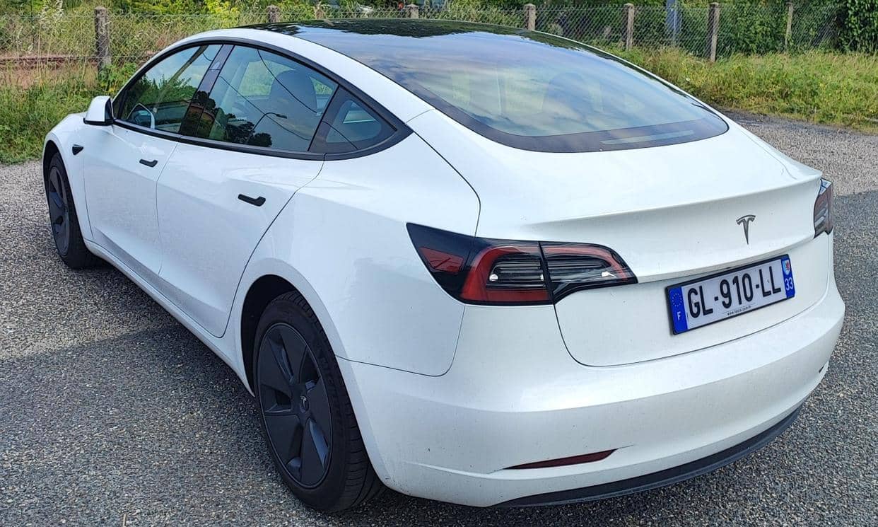 Tesla MODEL 3 — photo 3