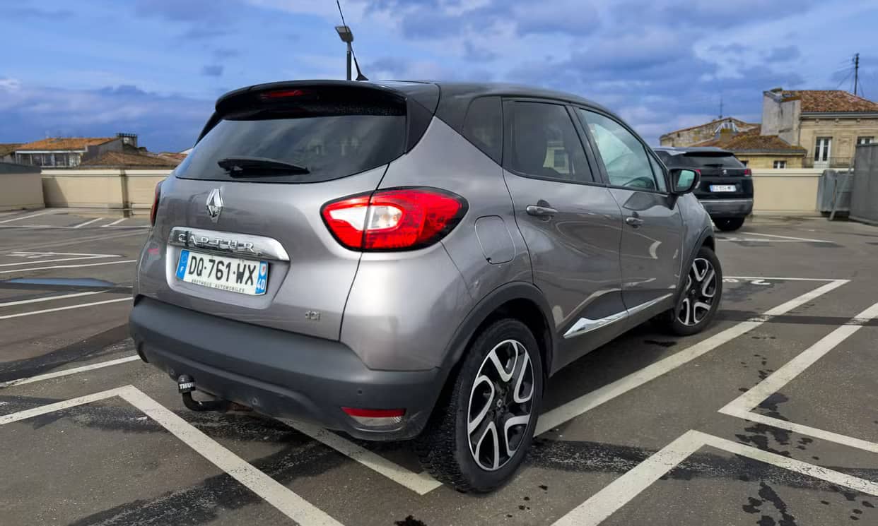 Renault CAPTUR — photo 15