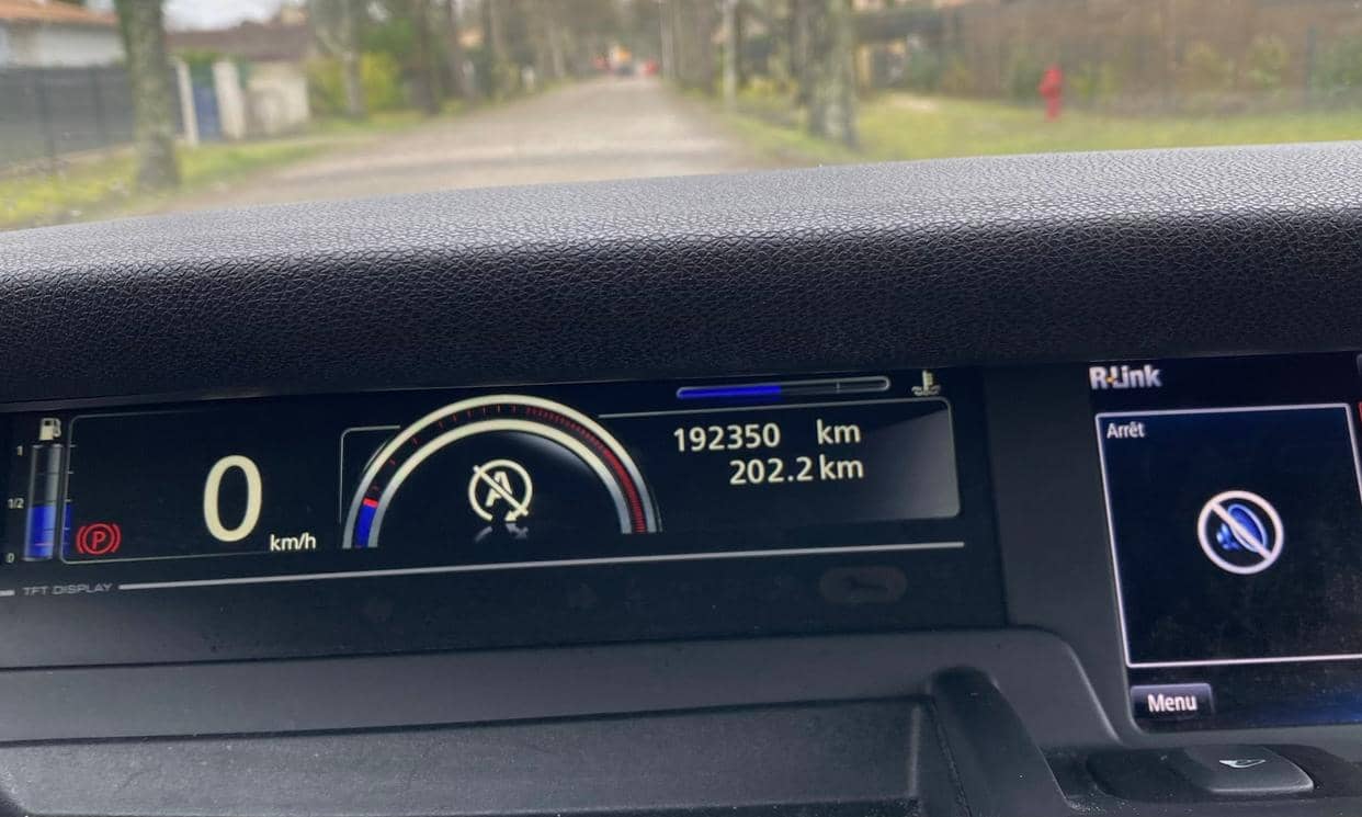 Renault GRAND SCENIC III — photo 11