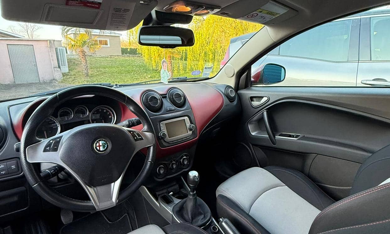 Alfa Romeo MITO — photo 4