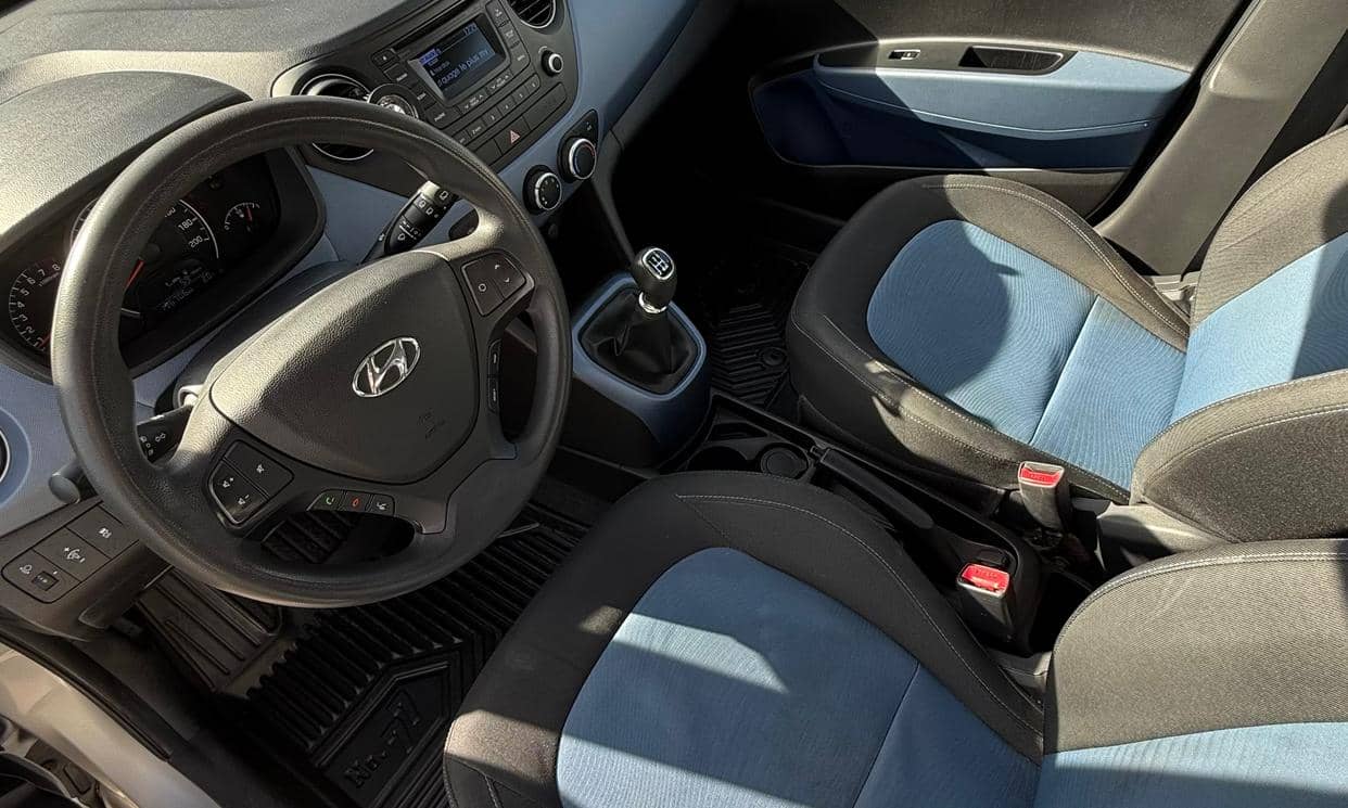 Hyundai i10 — photo 11