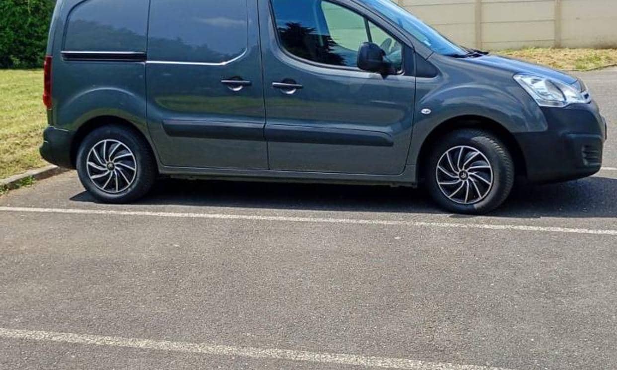 Citroen BERLINGO FOURGON — photo 4