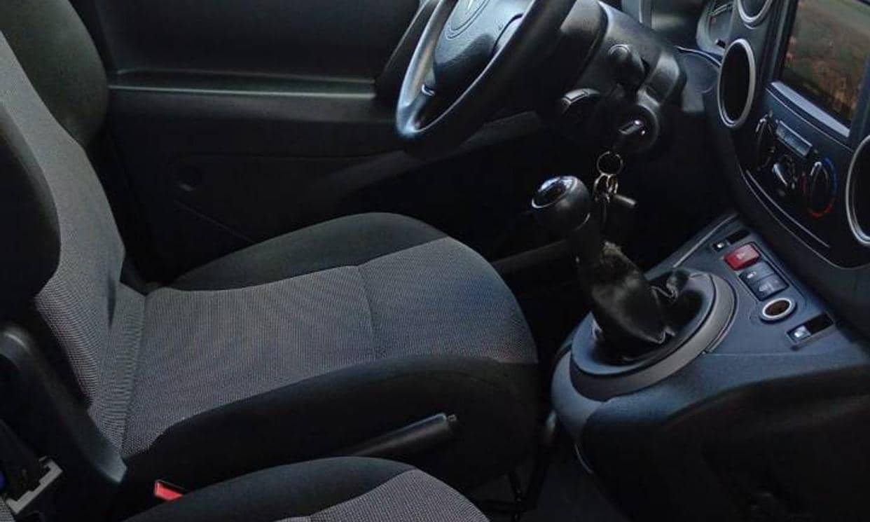 Citroen BERLINGO FOURGON — photo 2
