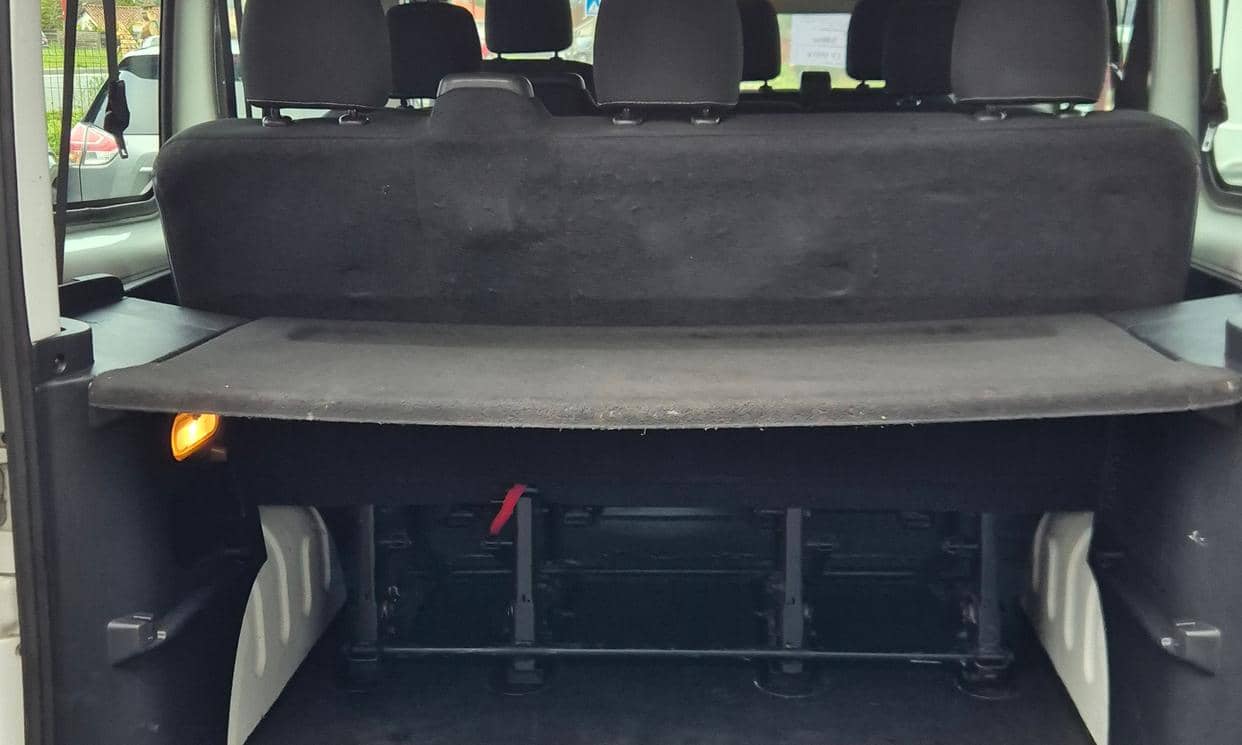 Renault TRAFIC III — photo 7