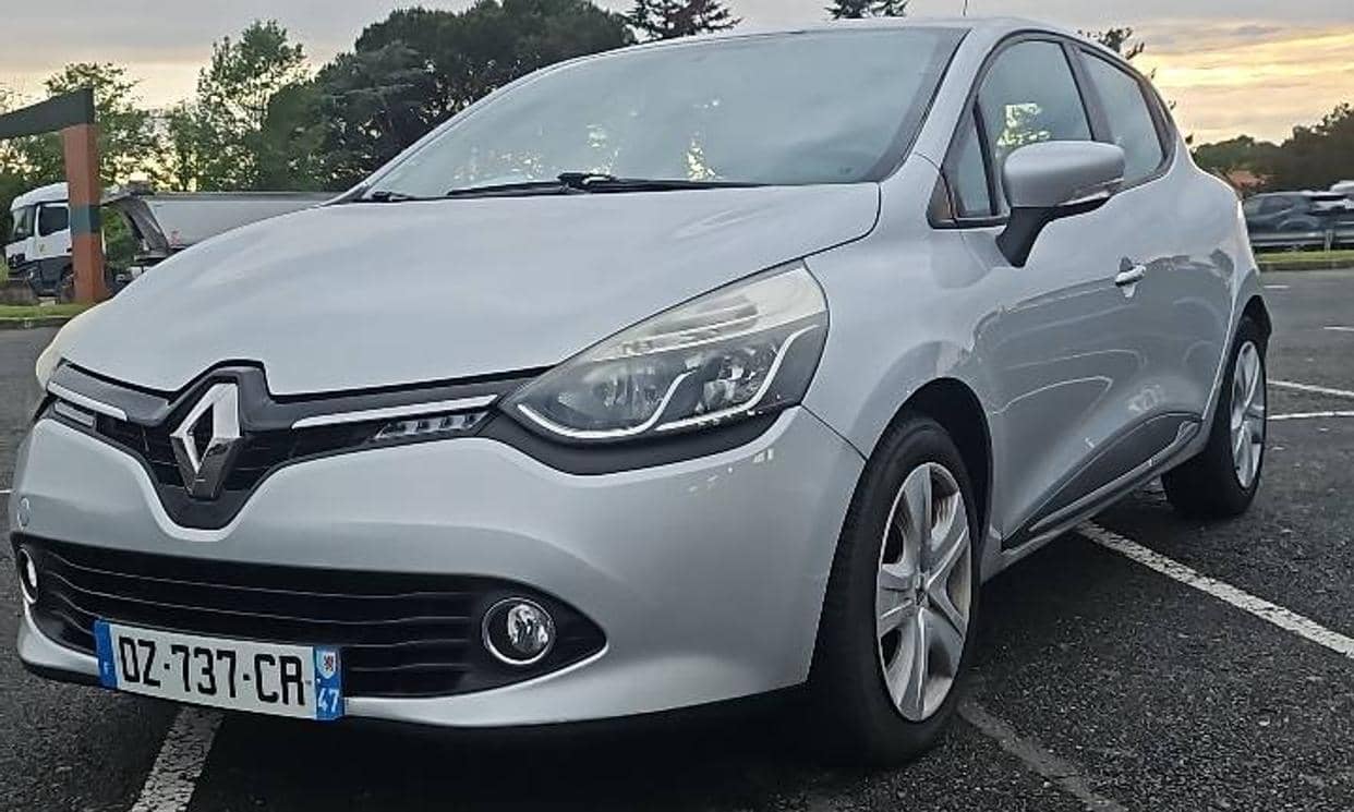 Renault CLIO IV — photo 6