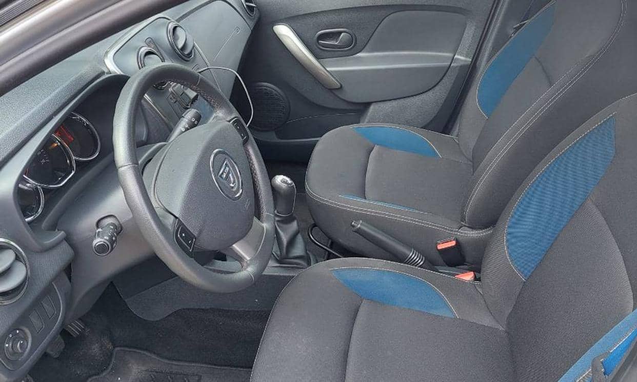Dacia SANDERO — photo 9