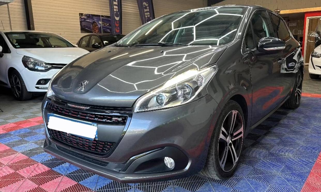 Peugeot 208 — photo 4