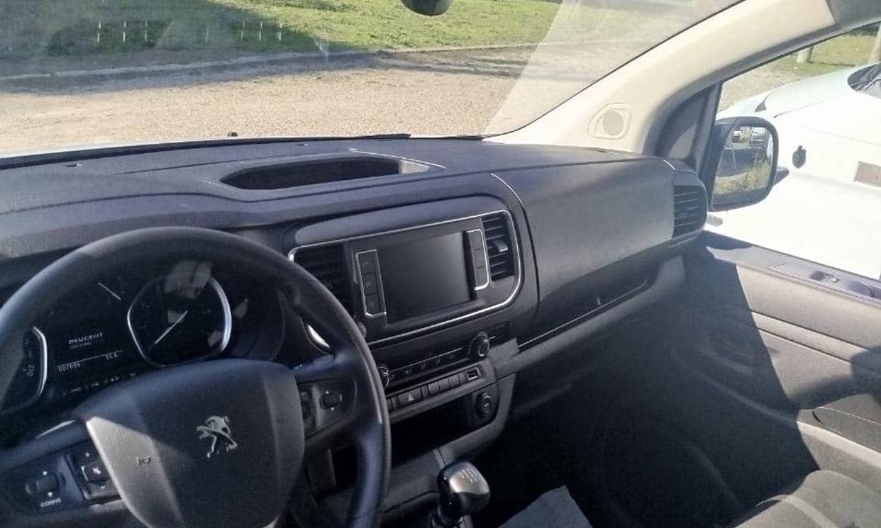 Peugeot EXPERT — photo 4