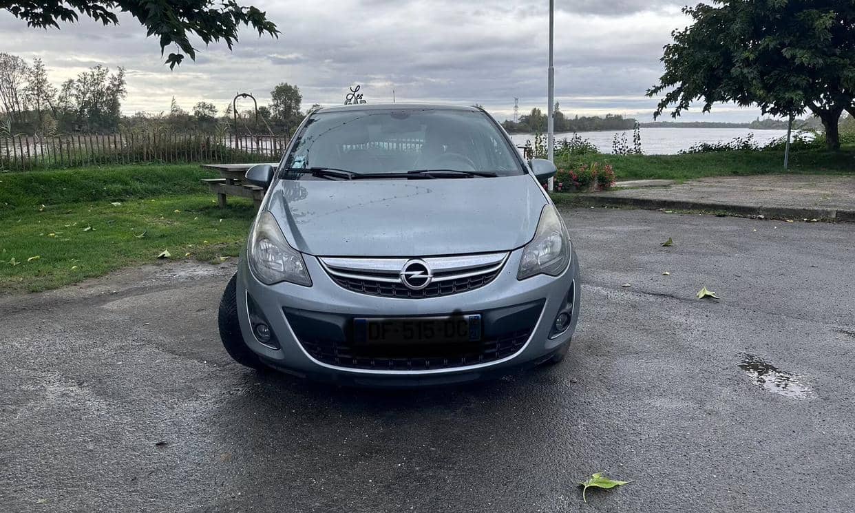 Opel CORSA — photo 3
