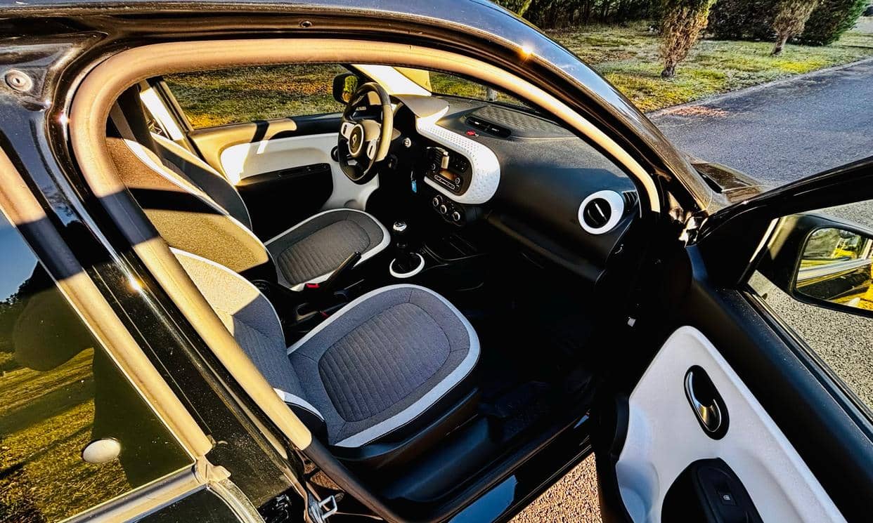 Renault TWINGO III — photo 13