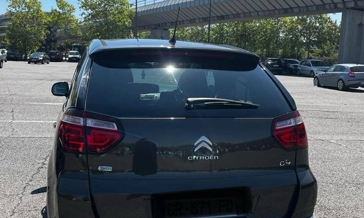 Citroen C4 PICASSO — photo 11