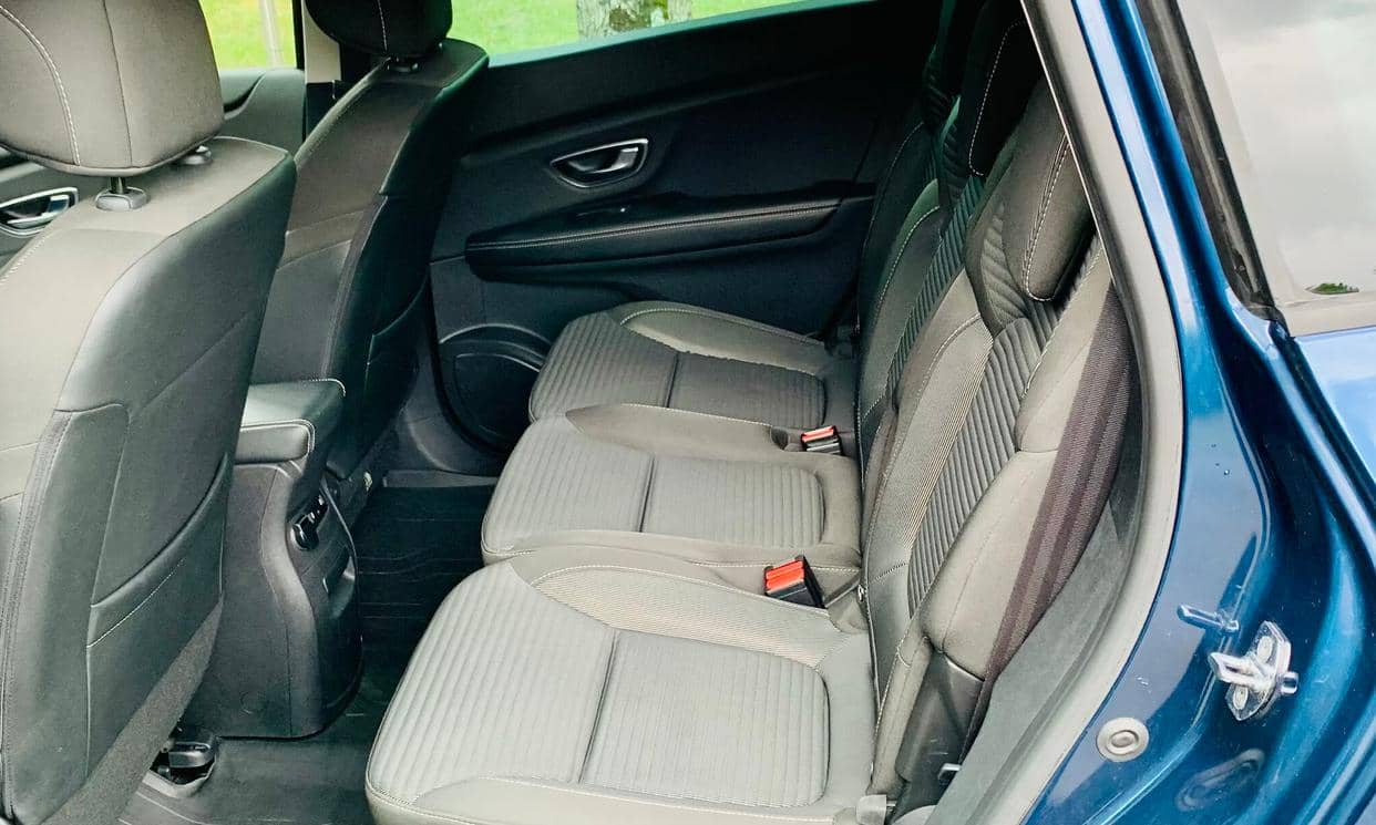 Renault GRAND SCENIC IV — photo 11
