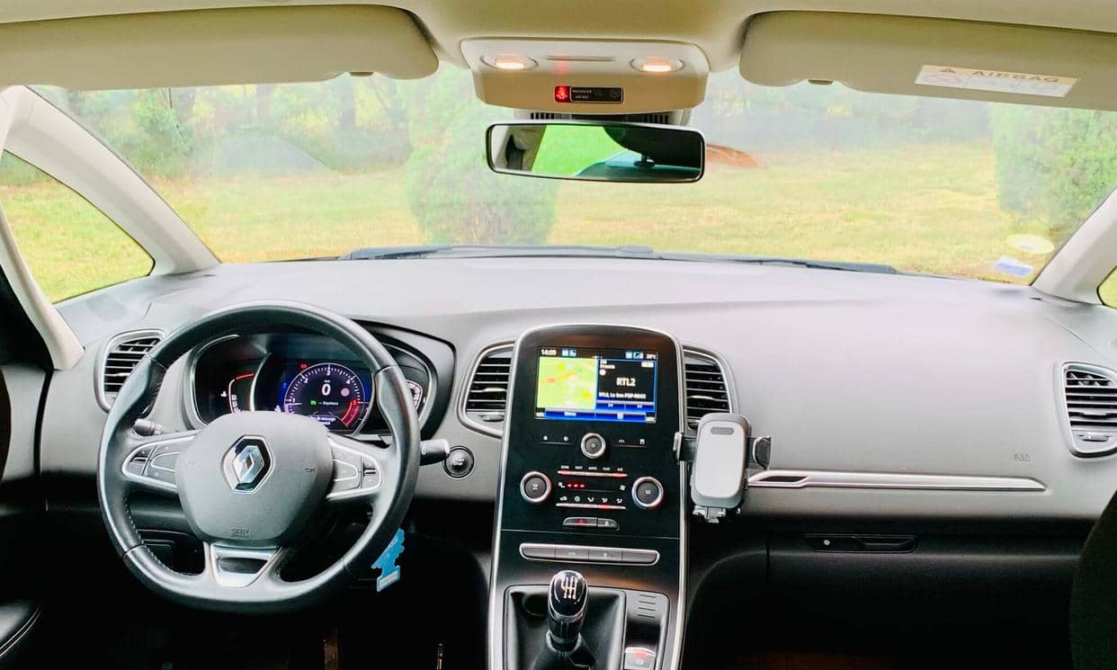 Renault GRAND SCENIC IV — photo 9