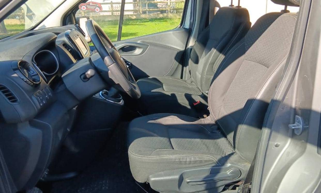 Opel VIVARO — photo 4