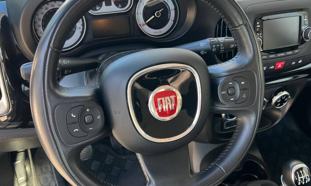 FIAT 500L — photo 9
