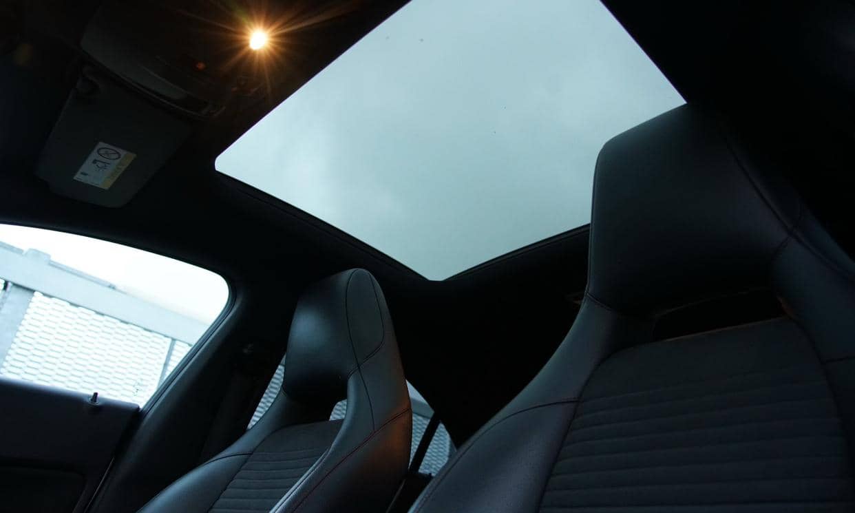 Mercedes-Benz CLA — photo 8