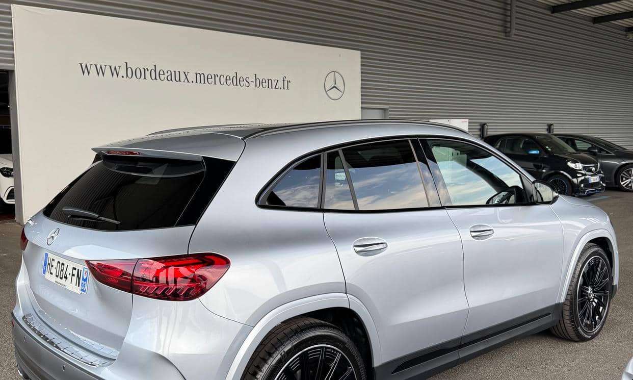 Mercedes-Benz GLA — photo 10