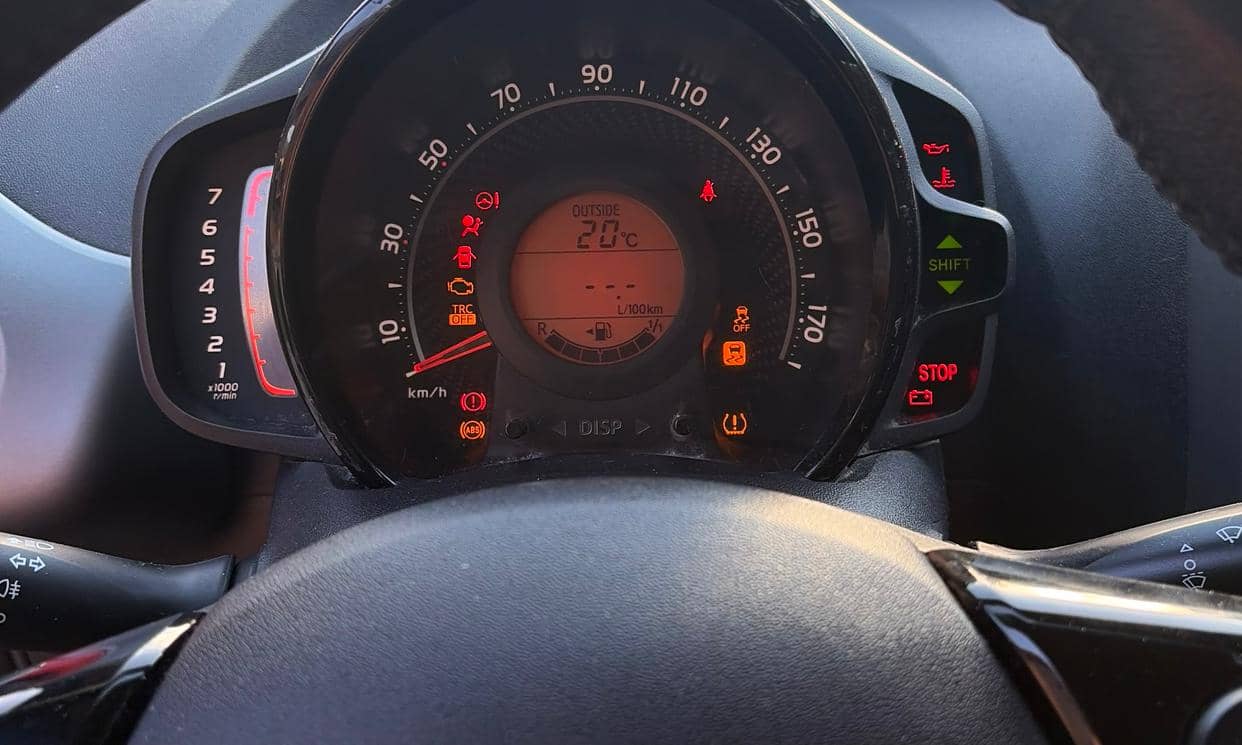 Toyota AYGO — photo 15