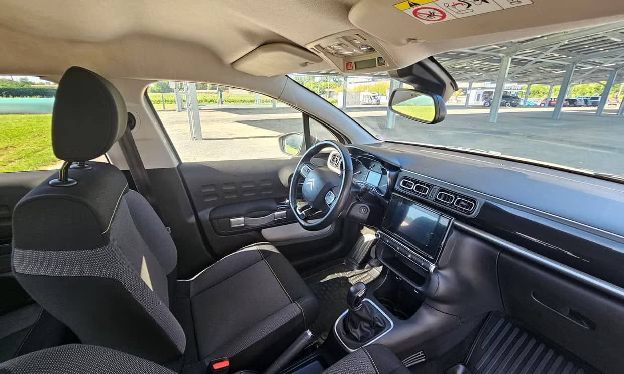 Citroen C3 — photo 8